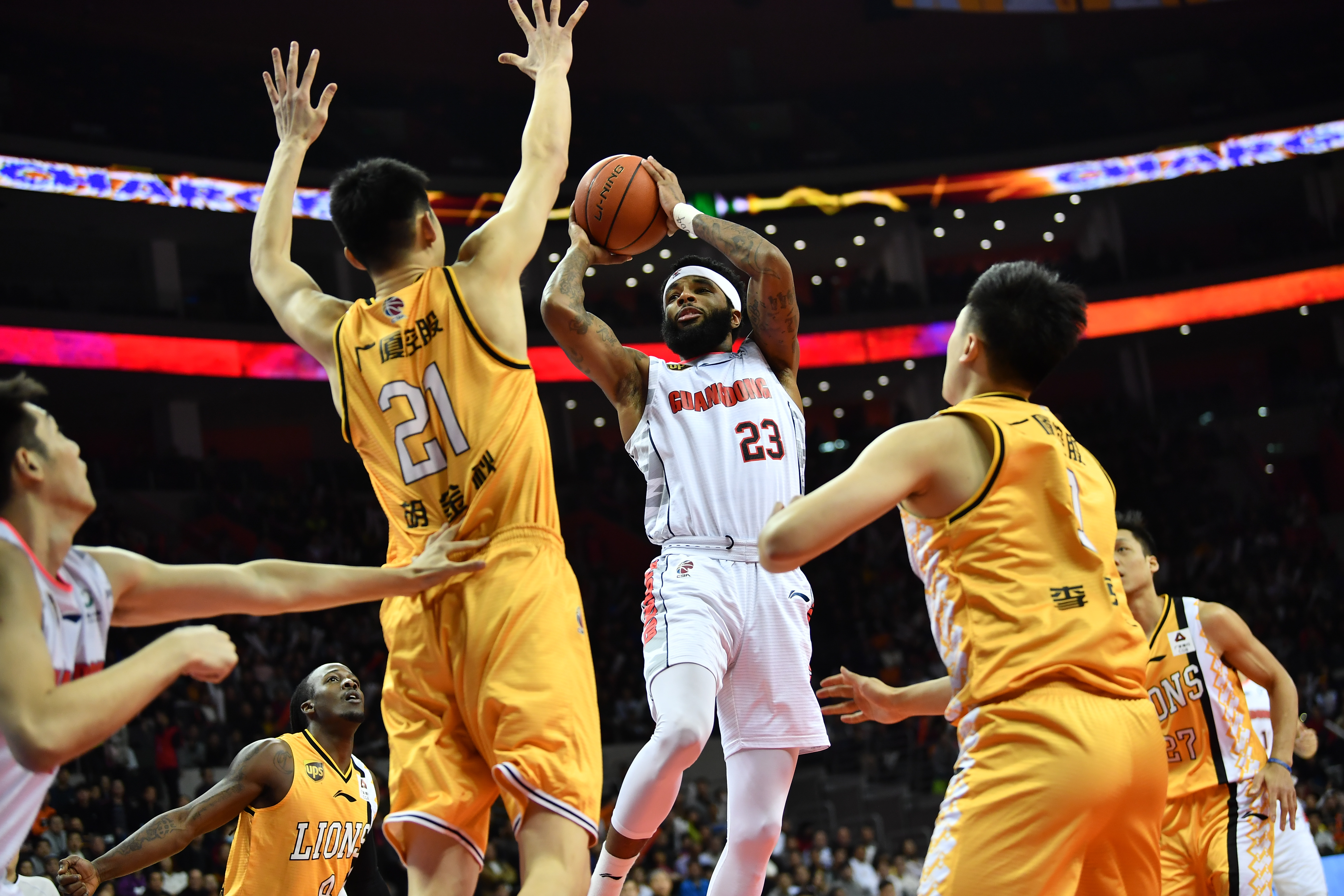 CBA常规赛赛程吃紧;广东宏远清晨临场应变;态度坚定;球探报告显示潜力的简单介绍 CBA常规赛赛程吃紧;广东宏远清晨临场应变;态度坚定;球探报告显示潜力的简单介绍